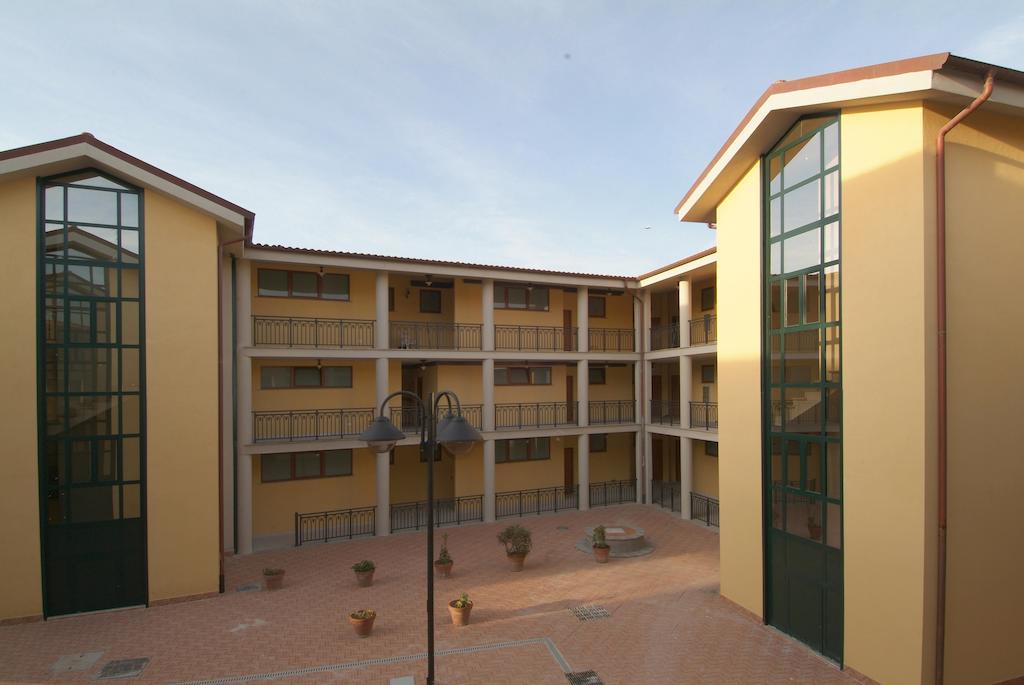 Hotel Complesso L'Oasi Aranova Exteriér fotografie