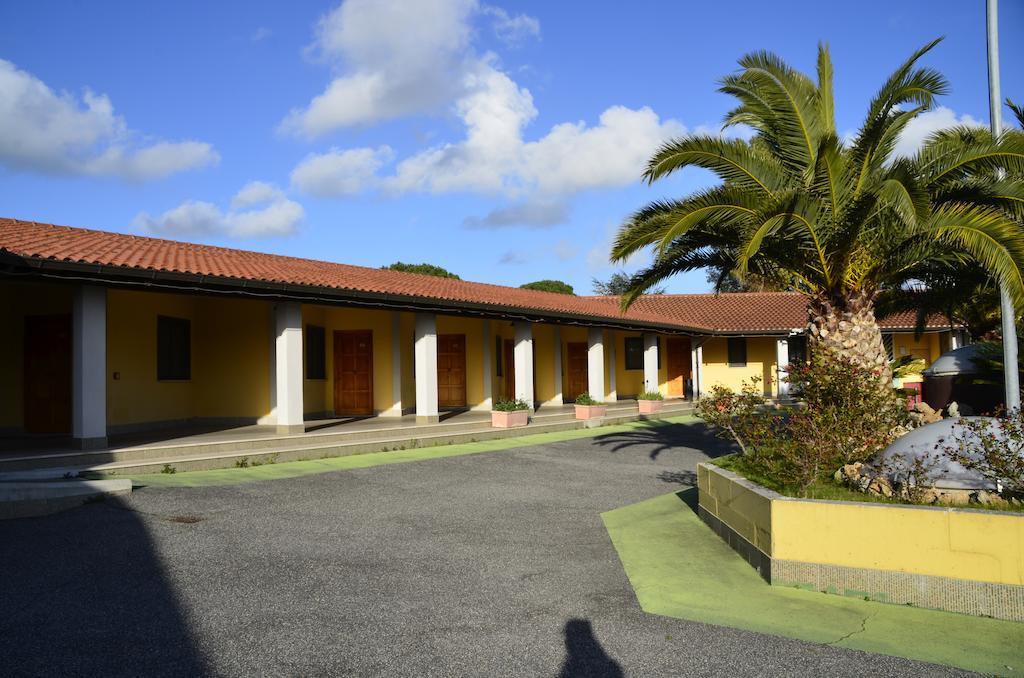 Hotel Complesso L'Oasi Aranova Exteriér fotografie