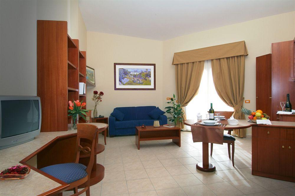 Hotel Complesso L'Oasi Aranova Exteriér fotografie