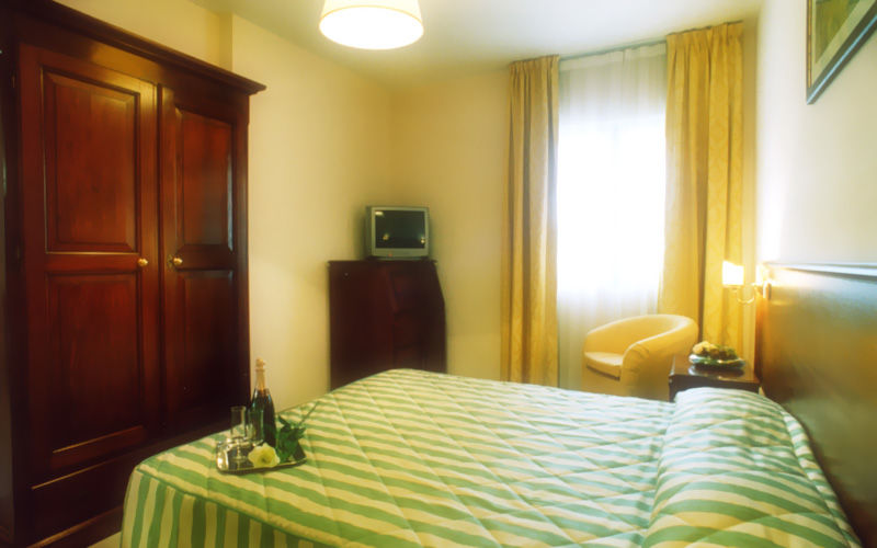 Hotel Complesso L'Oasi Aranova Exteriér fotografie